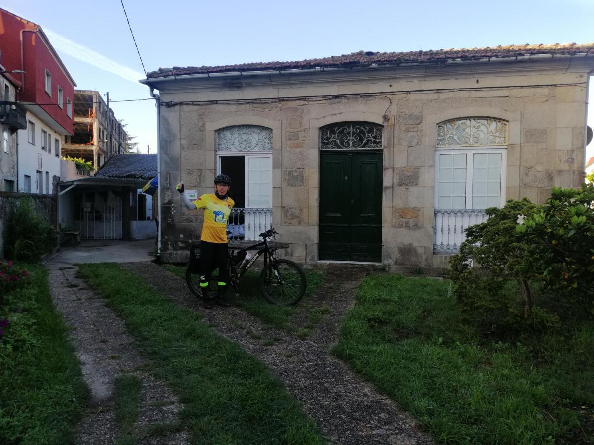 Pension Alecer Caldas De Reis Esterno foto