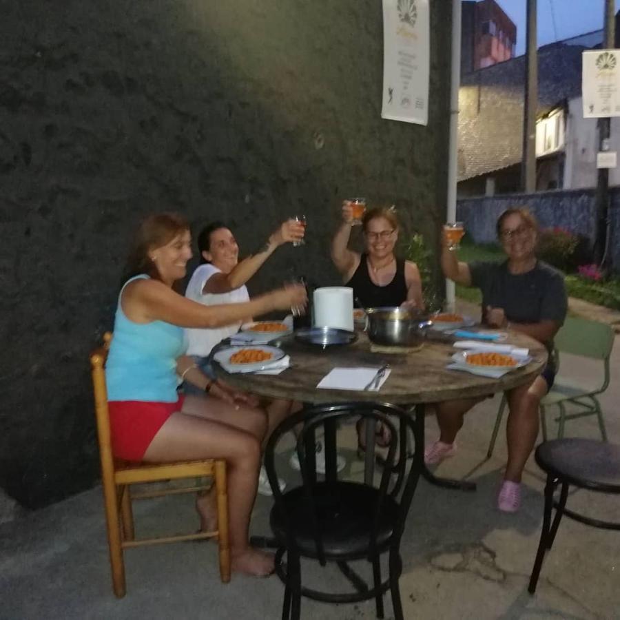 Pension Alecer Caldas De Reis Esterno foto